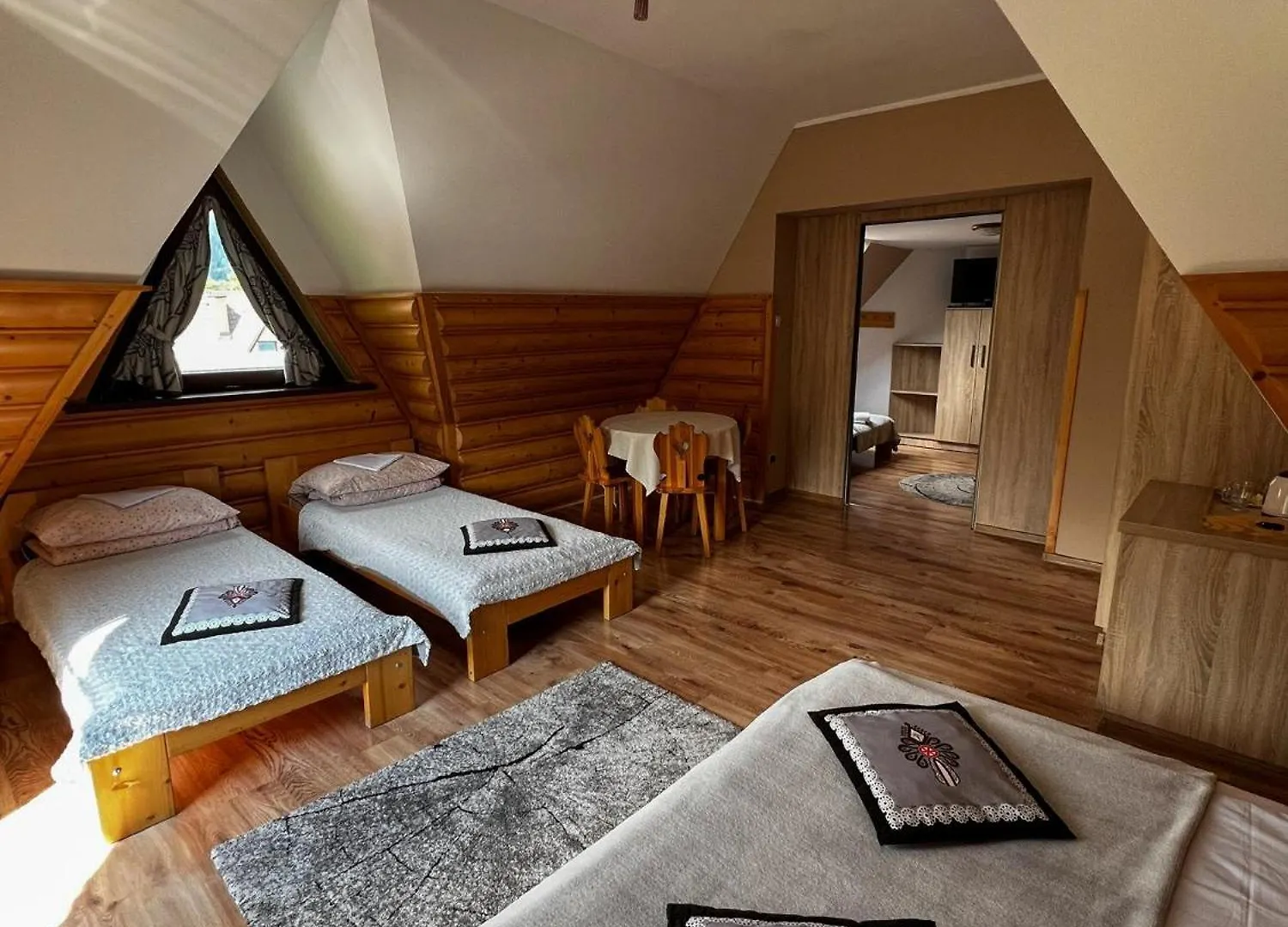 Pokoje Goscinne U Iwony Zakopane 0*,  Poland